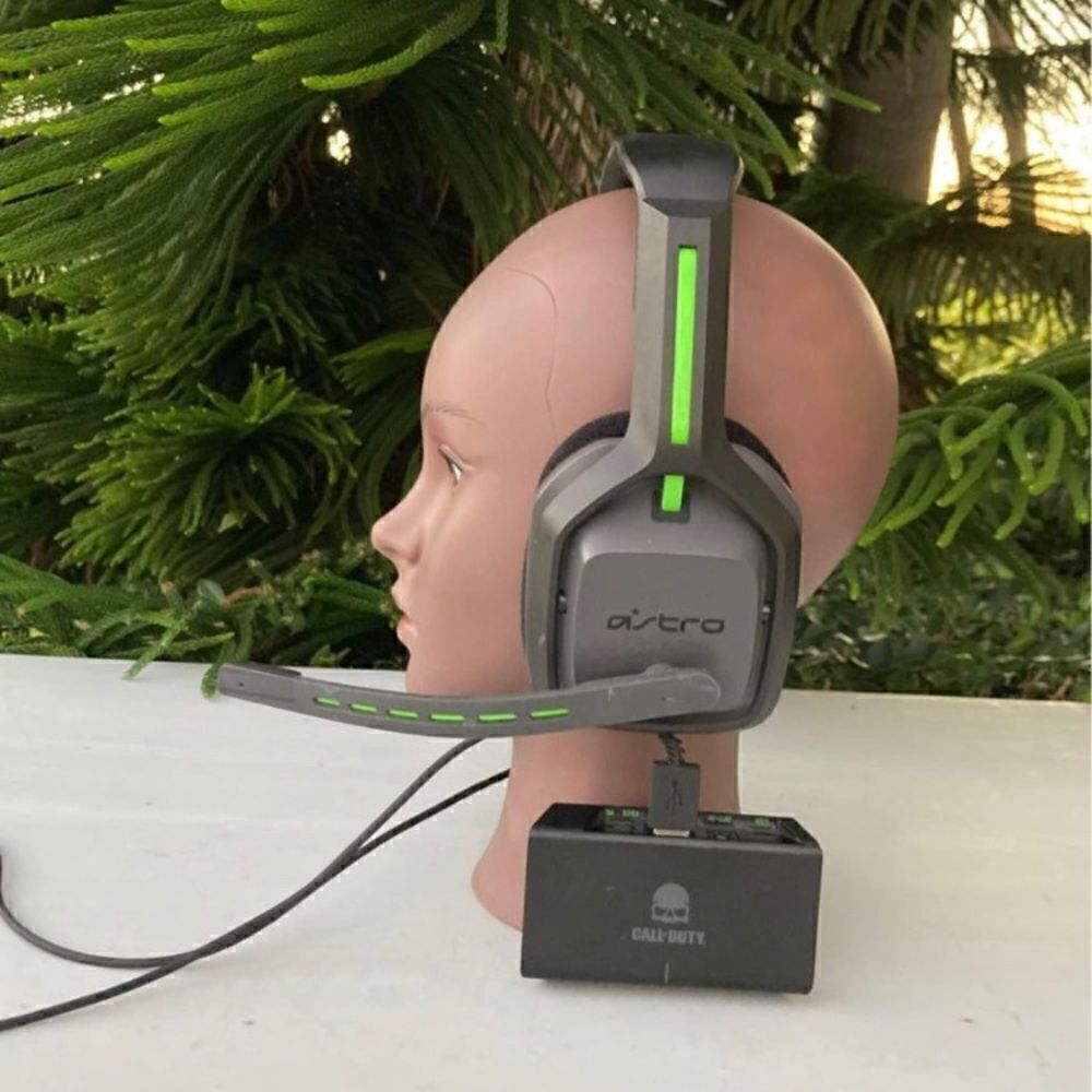 Astro A20 Gaming Headset for PC/XBox  - Picture 3 of 3